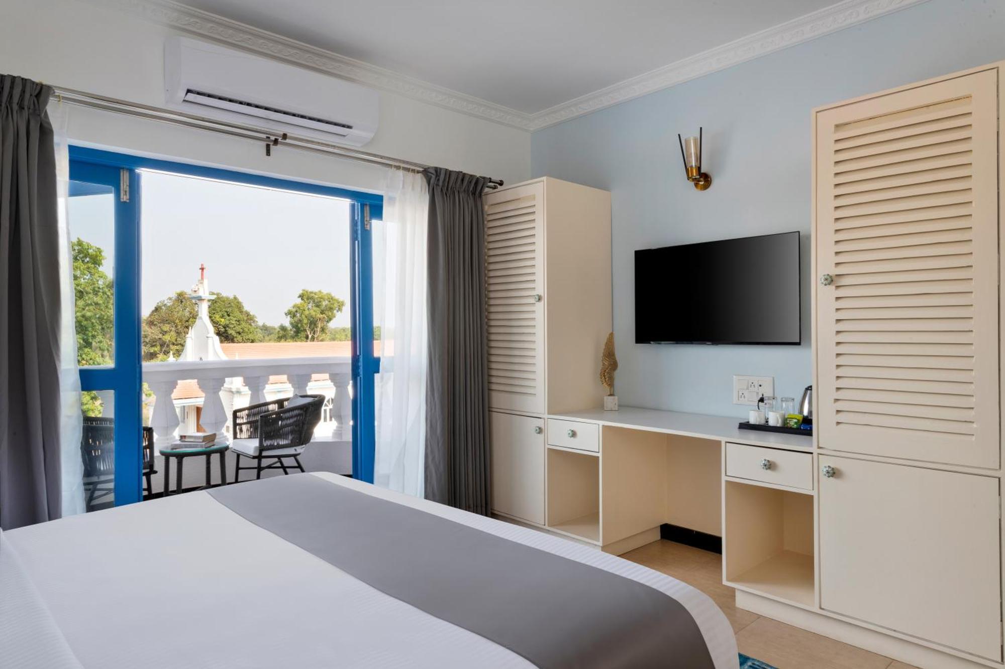 Azalea By Stone Wood Premier Hotell Varca Exteriör bild